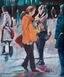 Expressive figürliche Malerei aus der Serie Lange Tage von Klaus Dobrunz. Eine markante Silhouette in einer leuchtend ockerfarbenen Jacke steht im Dialog mit Passanten vor einer urbanen Kulisse.